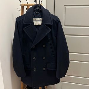 Premium wool Abercrombie & Fitch men’s peacoat size large, color navy blue.